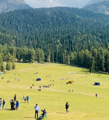 Romantic Kashmir Getaway